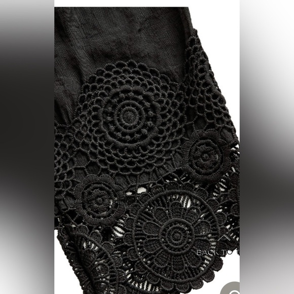 AVENUE
Sylvie Crochet Top - black​​​​​ - Picture 5 of 5